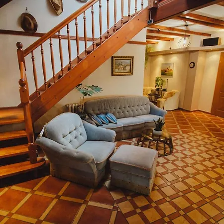 Фермерский дом Zelazna Podkowa Модлишув