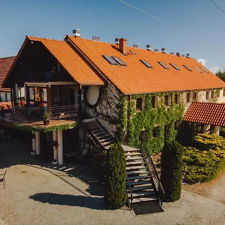 Podkowa Bauernhof