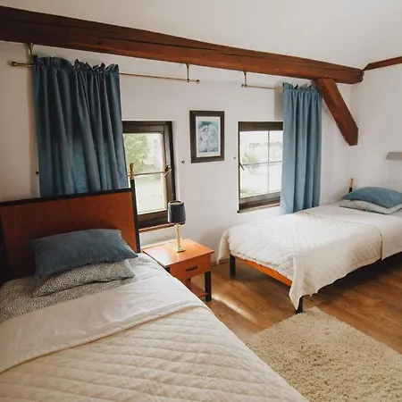 Zelazna Podkowa Модлишув