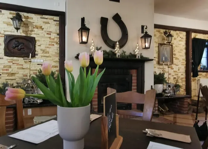 Zelazna Podkowa Bauernhof *